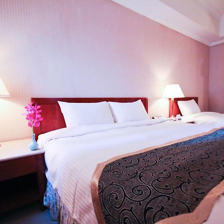 Yilan Grand Boss Hotel חדר תמונה