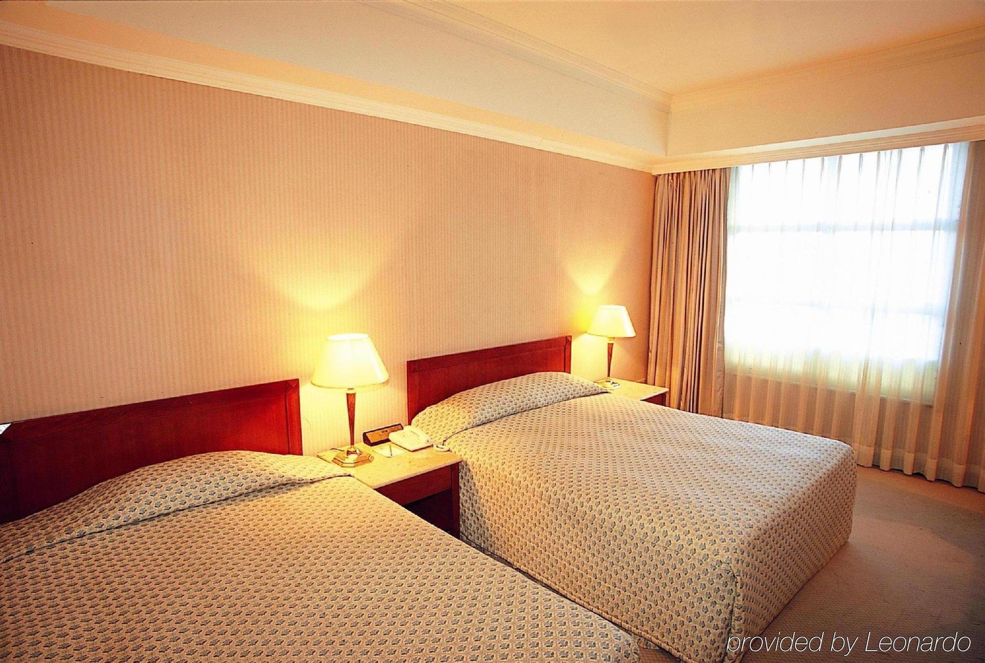 Yilan Grand Boss Hotel מראה חיצוני תמונה